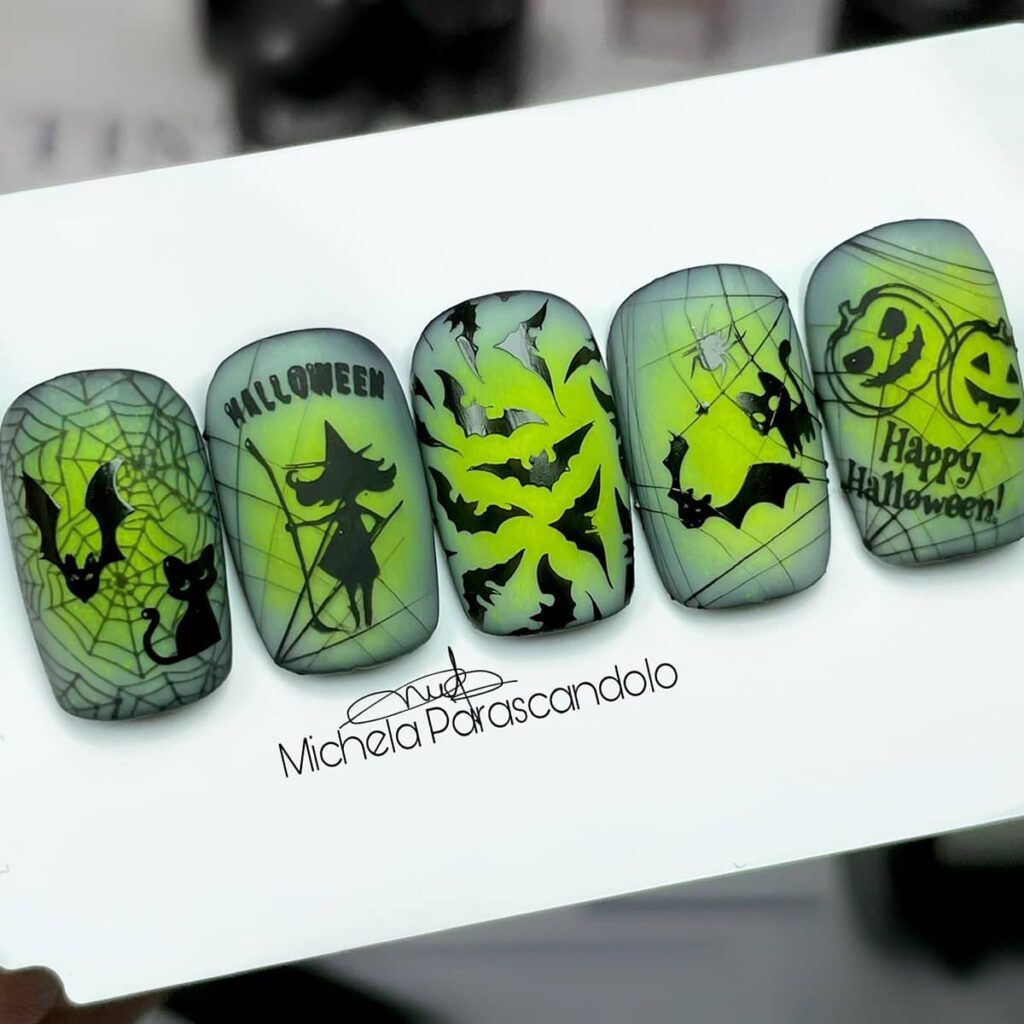 nail art halloween stamping