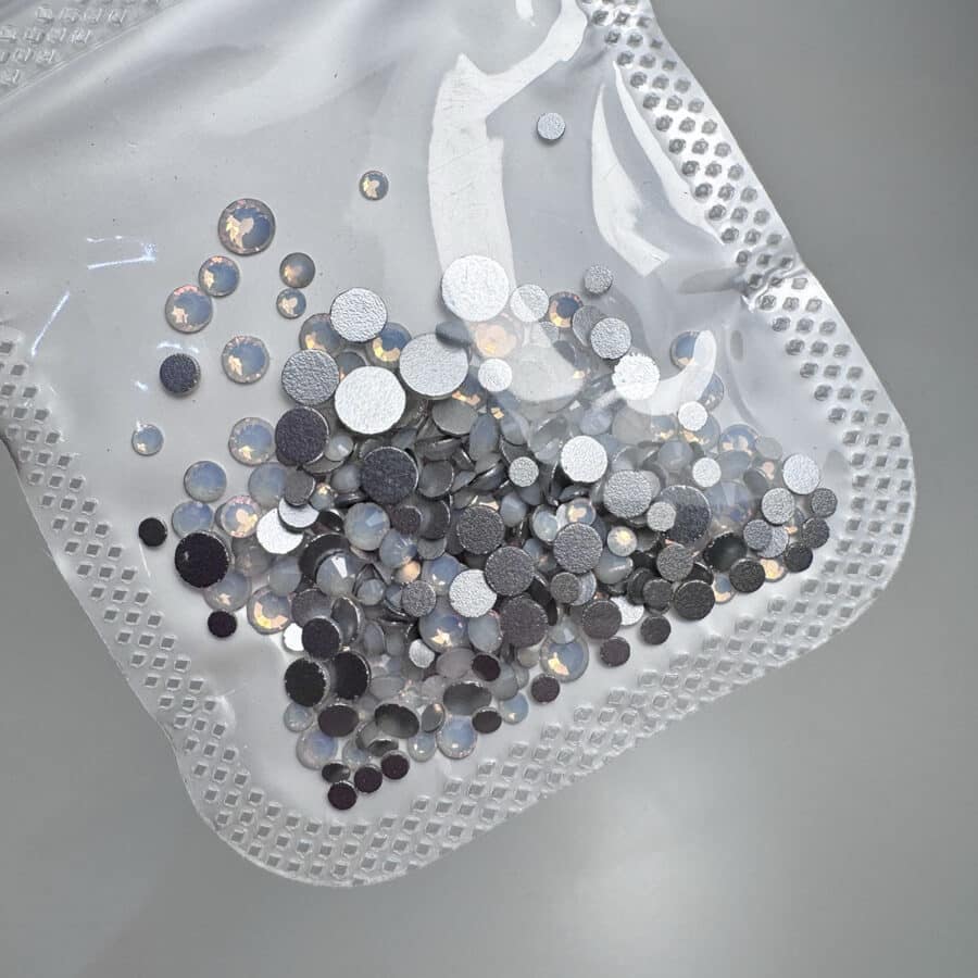 Opal white 350pz mix size