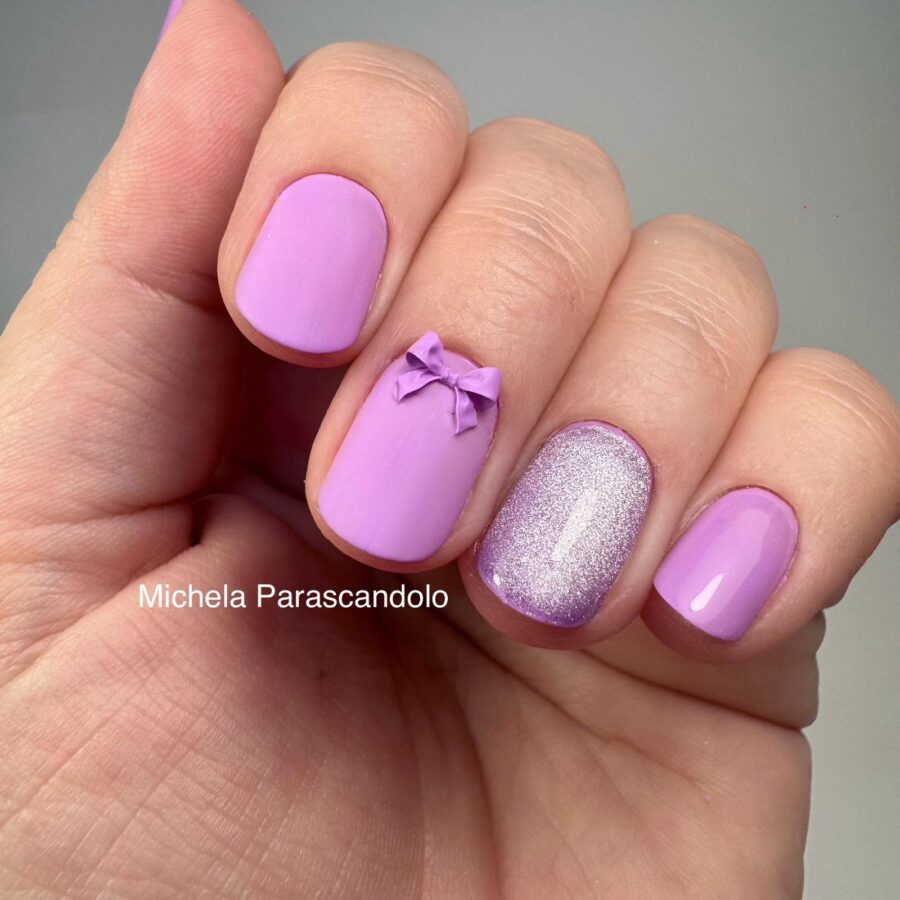 foto unghie stampo silicone fiocco
